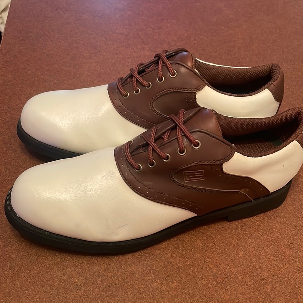 Pro Select 1805 Men’s Brown and White Saddle Spikeless Golf Shoes Size 8.5